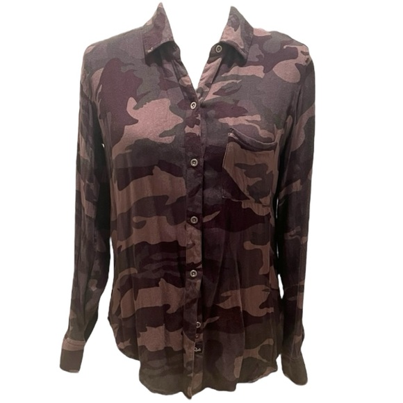 RAILS Size S "Hunter" Button-down Shirt in Camo Forest - Picture 1 of 12